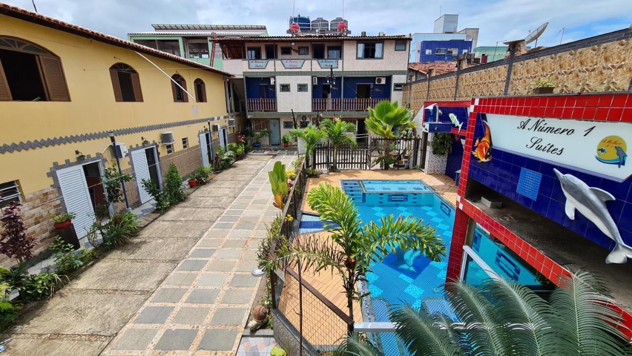 A Numero 1 Suites - Praia Do Morro กวาราปารี ภายนอก รูปภาพ